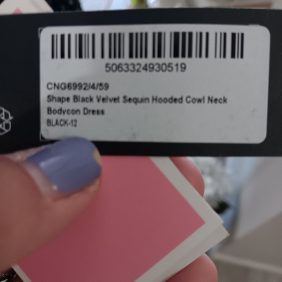 PrettyLittleThings Hooded Sequim Mini Dress - Picture 4 of 10